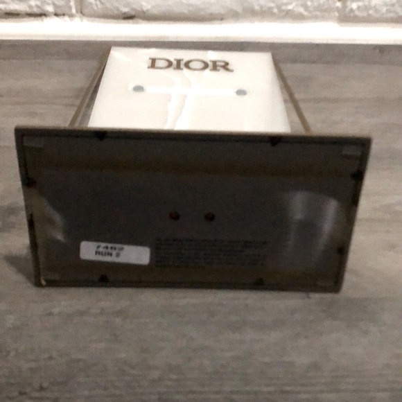 Dior Display Unit - Picture 4 of 5